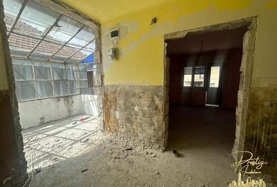 Casa renovabila cu teren generos de 700 mp in zona Garii - Oradea - 19