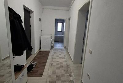 Apartament cu 2 camere decomandat în Sânpetru - 3