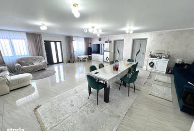 Casă cu 4 camere cu Teren 500 Mp în Jucu - 3