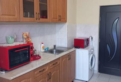 Apartament cu 3 camere decomandat în Central - 11