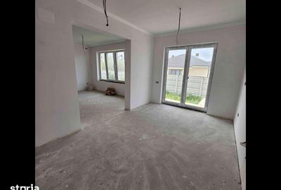 Casă cu 4 camere cu Teren 421 Mp în Oncea - 6