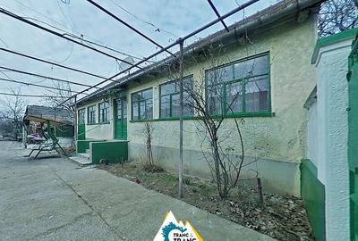 Casa traditionala cu 4 camere, in Cuvin - 15