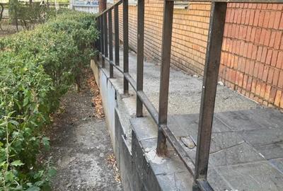 Apartament cu 3 camere decomandat în Central - 1