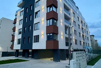 Apartament cu 3 camere decomandat în Palazu Mare