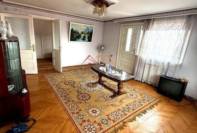 Casă individuală cu 7 camere cu Canalizare în Poiana Câmpina - 2