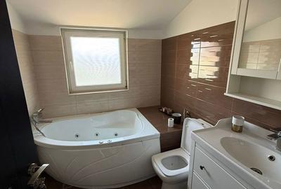 Casă cu 4 camere în Bâcu - 15