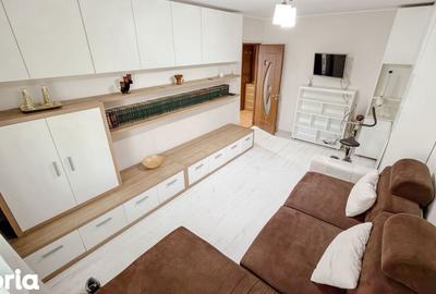Apartament cu 3 camere în Micro 17 - 3