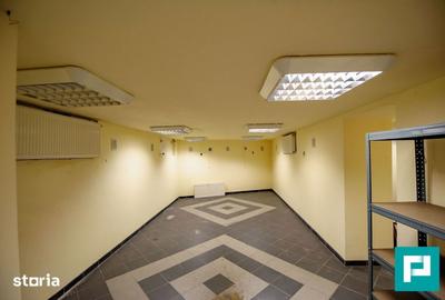 Spațiu comercial, de 200 mp, în Pârneava - 2
