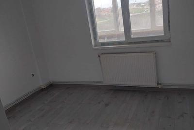 Apartament cu 3 camere semidecomandat în Exterior Vest - 6