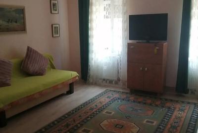 Apartament spa?ios la casa cu o camera la curte comuna, zona garii. - 2