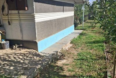 Casă cu 3 camere în Vetrișoaia - 2