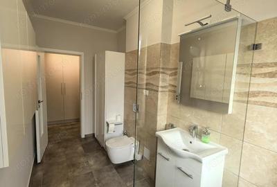 Apartament cu 2 camere, mobilat în Lipovei