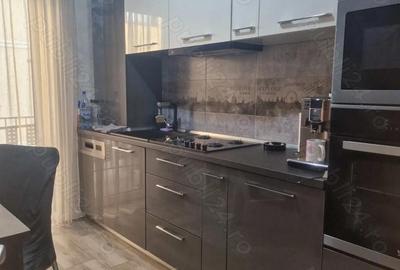 Apartament cu 3 camere semidecomandat în Giroc - 1