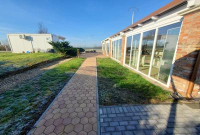 Teren de 41000 mp, în Central - 10