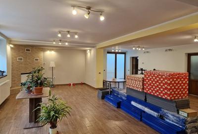 Casa rezidentiala + Spațiu comercial | 741 mp utili | Teren 906 mp - NEGOCIABIL - 13