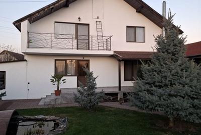 Casă cu 3 camere în Central - 5