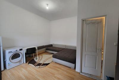 Garsonieră decomandată în Copou - 3