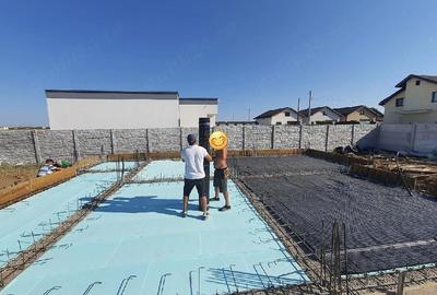 Casă cu Teren 470 Mp în Șimnicu de Sus - 1