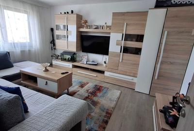 Apartament cu 4 camere decomandat în Sud - 1