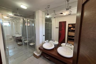 Casă individuală cu 8 camere cu Canalizare în Andronache - 13