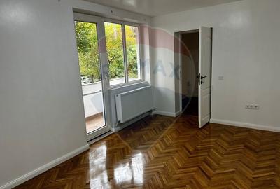 Apartament cu 2 camere de vanzare in zona Sasar - 2