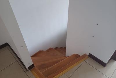 Casă individuală cu 3 camere cu Canalizare în Sânmartin - 15