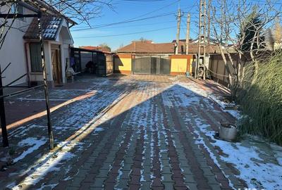 Casă cu 3 camere cu Teren 650 Mp în Central - 1