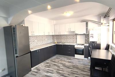 Apartament cu 3 camere semidecomandat în Bucur Obor - 6