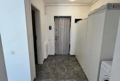 Garsonieră decomandată în Central - 9