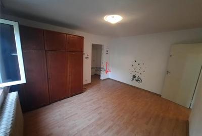 0% Comosion 2 camere semidecomandat Huedin Constantin Brancoveanu