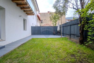 COMISION 0 | Birou modern si luminos la casa cu gradina privata - 21