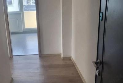 Garsonieră decomandată în Central - 1