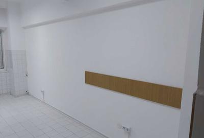 Spațiu comercial, de 20 mp, în Central - 2
