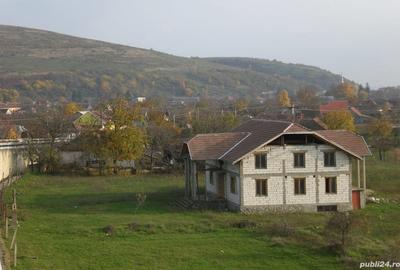 Casă în Păuliș - 5