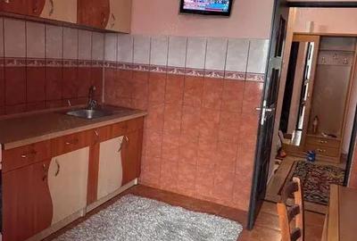 Apartament cu 2 camere decomandat în Păcurari - 2