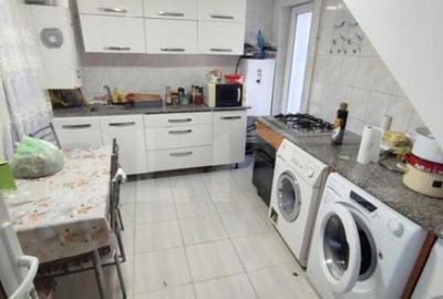 Casă cu 4 camere cu Teren 600 Mp în Central