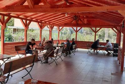 Inchiriez Magazin alimentar si terasa bar localitatea Maliuc, judetul Tulcea, - 1