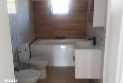 Casă cu 4 camere cu Teren 420 Mp în Miroslava - 3