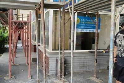 Spatiu comercial de inchiriat -  langa Colegiul National Spiru Haret - 6