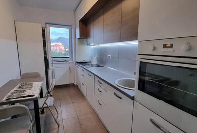 Apartament cu 2 camere decomandat în Astra - 3
