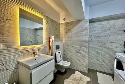 Apartament cu 3 camere decomandat, mobilat în Central - 1
