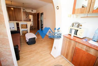Vest, 2 camere, decomandat - 3