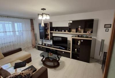 Se vinde apartament 3 camere/ultracentral/Focsani - 1