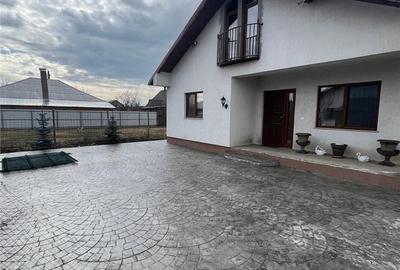 Casă cu 3 camere în Orzeni - 4