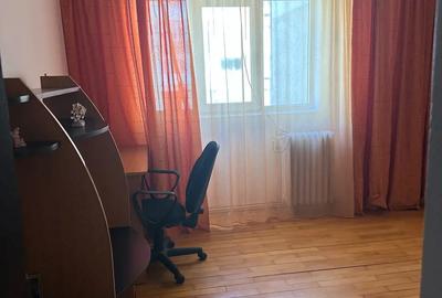 Apartament cu 3 camere decomandat în Central - 8