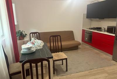 Apartament cu 2 camere, mobilat în Palat