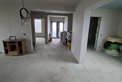 Vand casa Sendreni! Zona Buna! Toate utilitatile! - 9