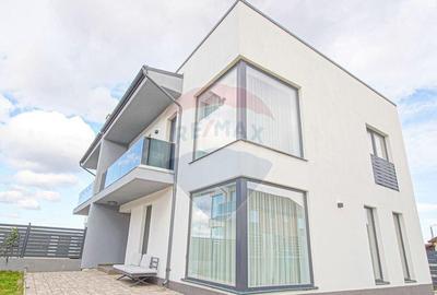 Locuie?te intr-un peisaj de poveste Vila moderna ... - 3