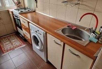 Apartament cu 2 camere semidecomandat în Pajura