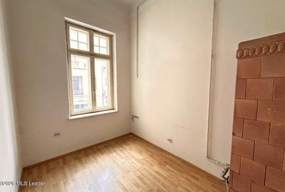 B-dul Carol 59, 222 mpu, 9 camere, etaj 1 din 3, balcoane 14 mp - 18